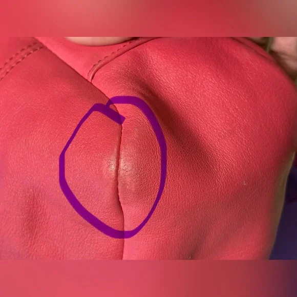 Coach Medium Leather Shoulder Bag. Pink/bright coral - Picture 6 of 16